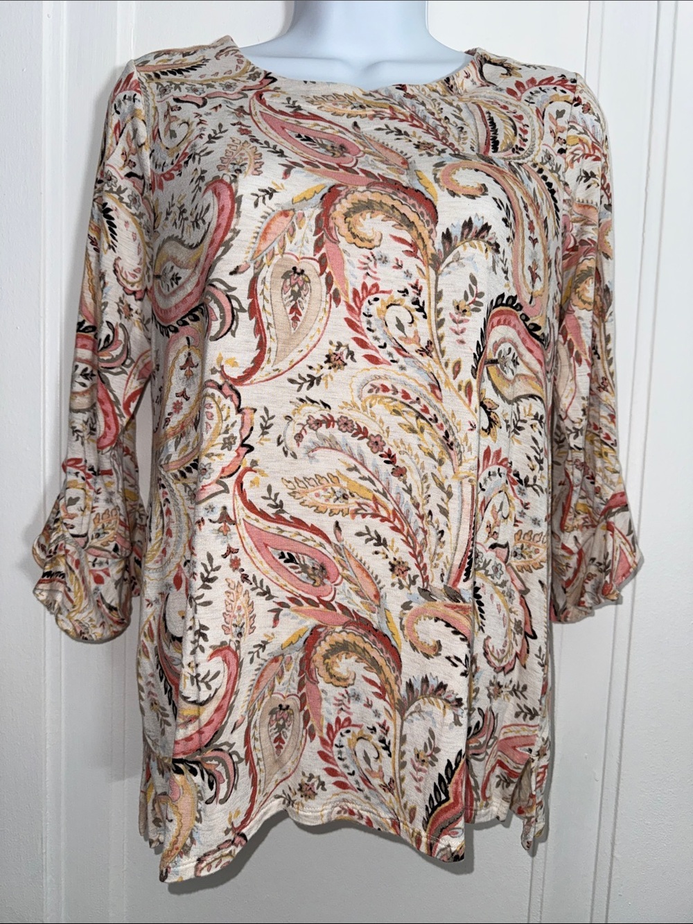 Chico's Cream Paisley ruffle sleeve knit size 0